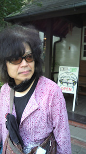 �I�O���c�A�[2011�āA�b�{�n�[�p�[�Y�E�~��