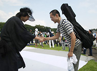 8.15���E���������t�F�X�e�B�o��