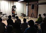 �R���@���R ��������