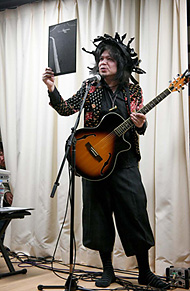 �R���@���R ��������