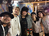 �É��@����