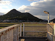 ���� �O�L �S�H�[�u�M�i�C�g