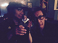 �_�� �����A�r���[���{ONE