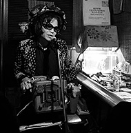 �_�� �O�{BAR��