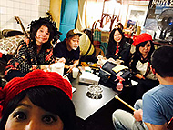 ���H�Ńo�b�^���I