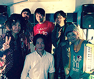 �P�H Quiet Holiday