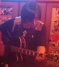 �O�{Office The Other half