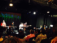 �_�� �C�J���X�̐X