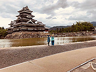 ����@���Y�x���[�J�t�F