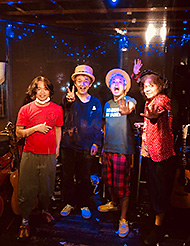 ����Izkaya Moto Studio