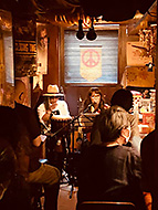 �_�ˎO�{�@BAR��