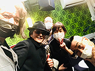 ����@���Y�x���[�J�t�F