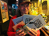 �_�� Brothers��Sisters