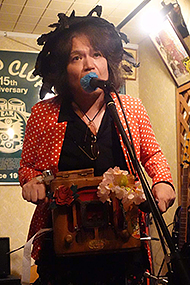 �����ECLOP CLOP